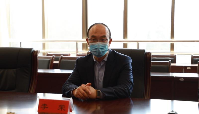 区委书记李荣介绍了红古区此次疫情的整体情况及阶段性